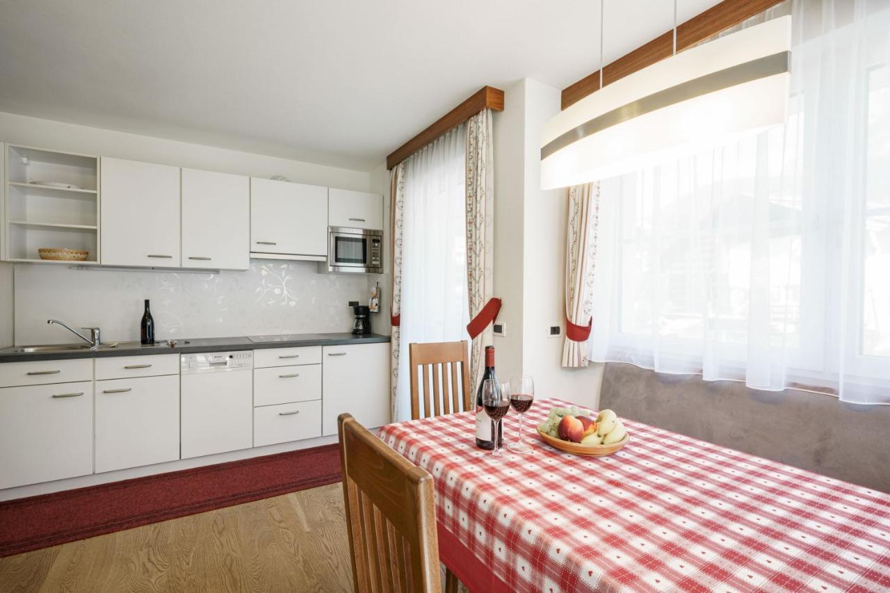Apartment Romana Sëlva Buitenkant foto